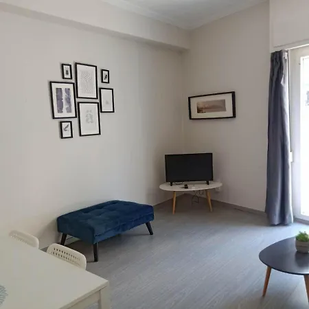 Victoros Apartment